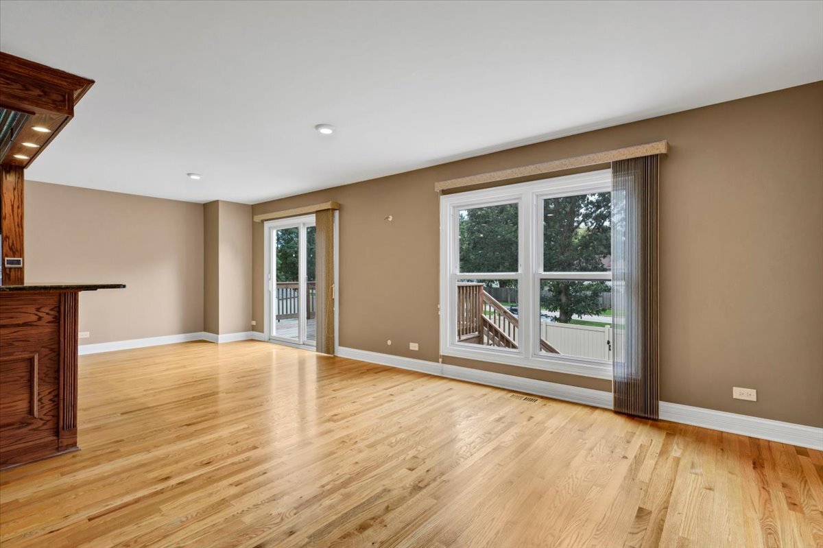 27 Spring Valley Lane Property Photo 5