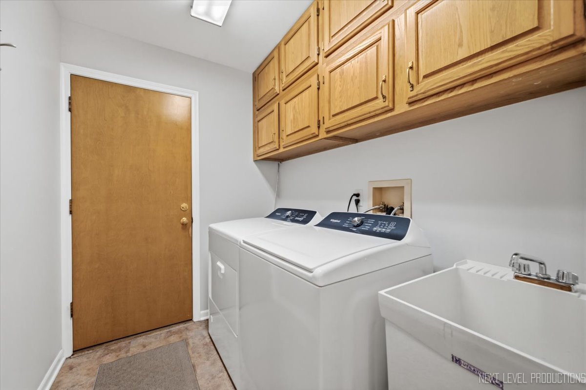 1841 Williamsburg Avenue Property Photo 15