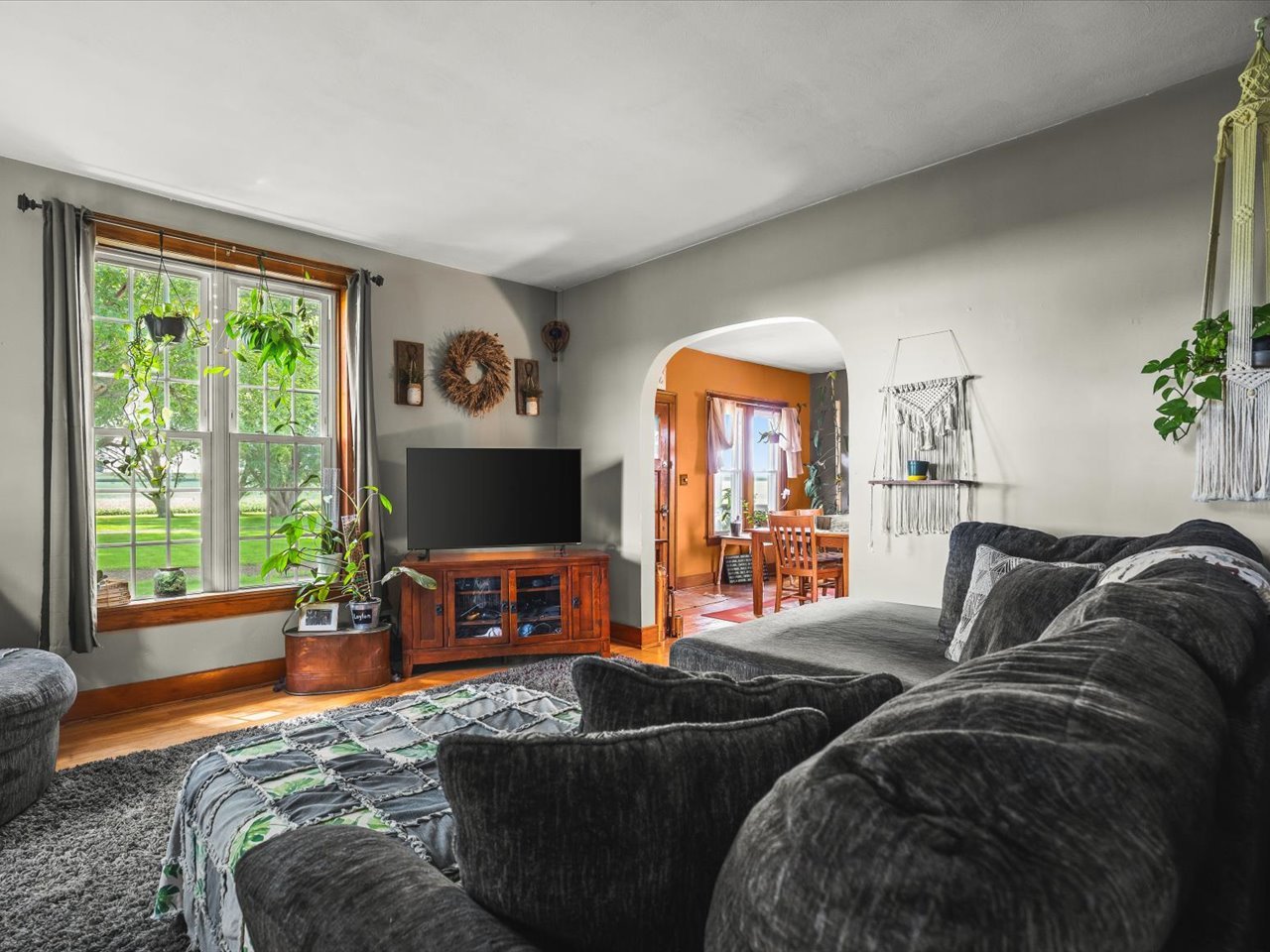 4139 S Spielman Road Property Photo 6