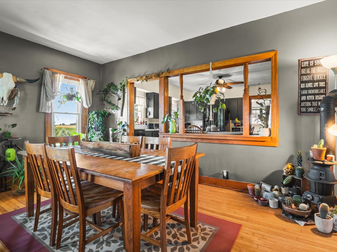 4139 S Spielman Road Property Photo 10