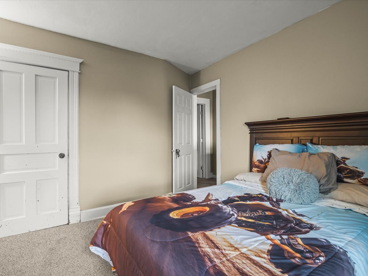 4139 S Spielman Road Property Photo 23