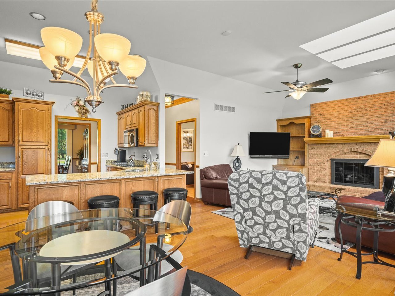 1198 Tuneberg Parkway Property Photo 11