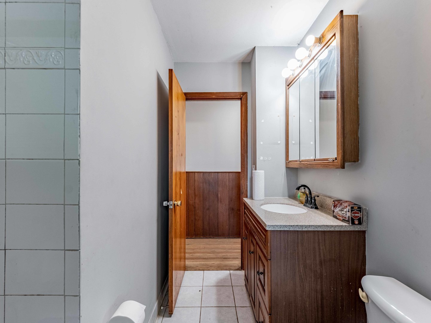 2139 Cherry Avenue Property Photo 8