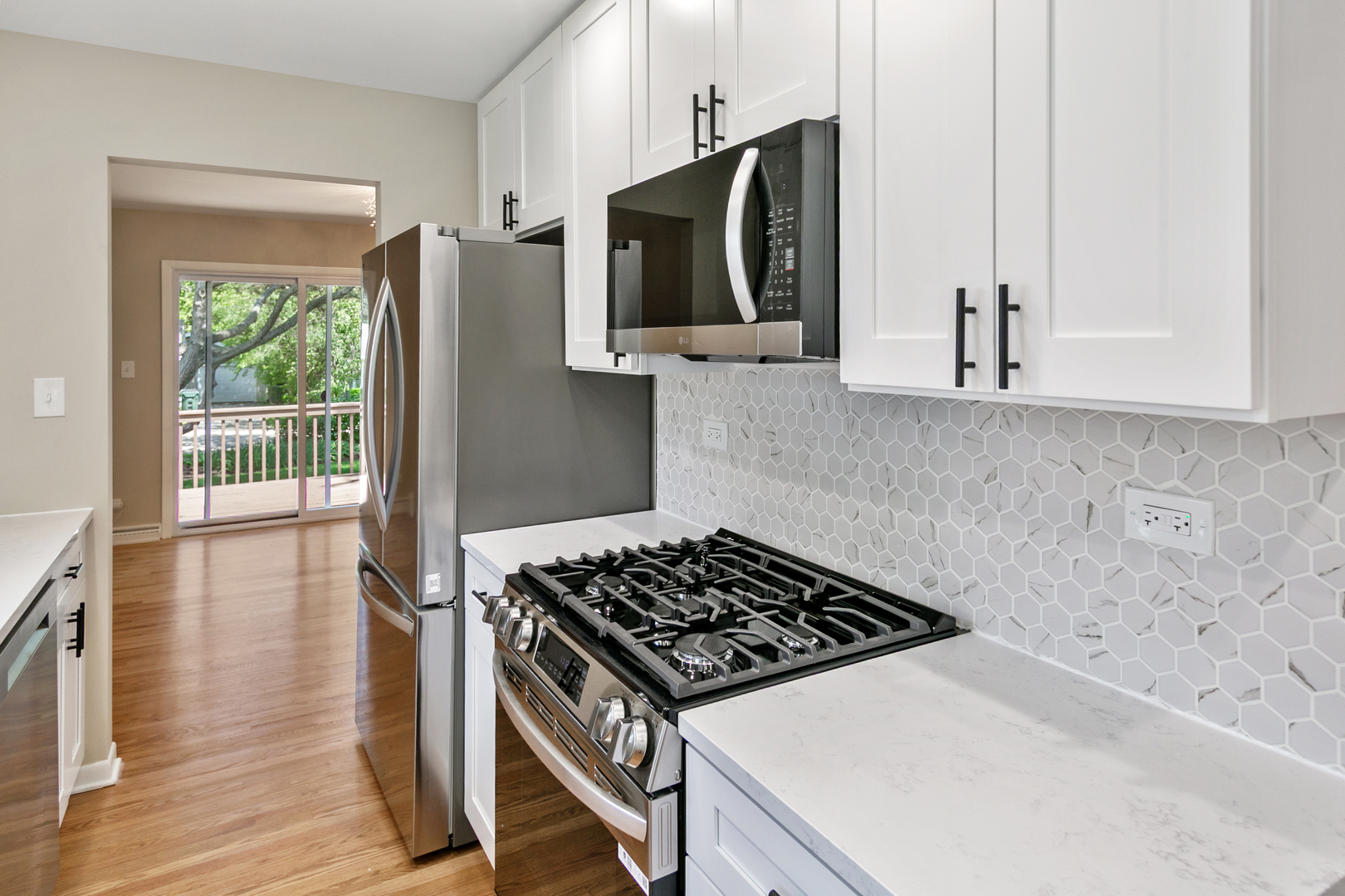 145 Walton Street Property Photo 5