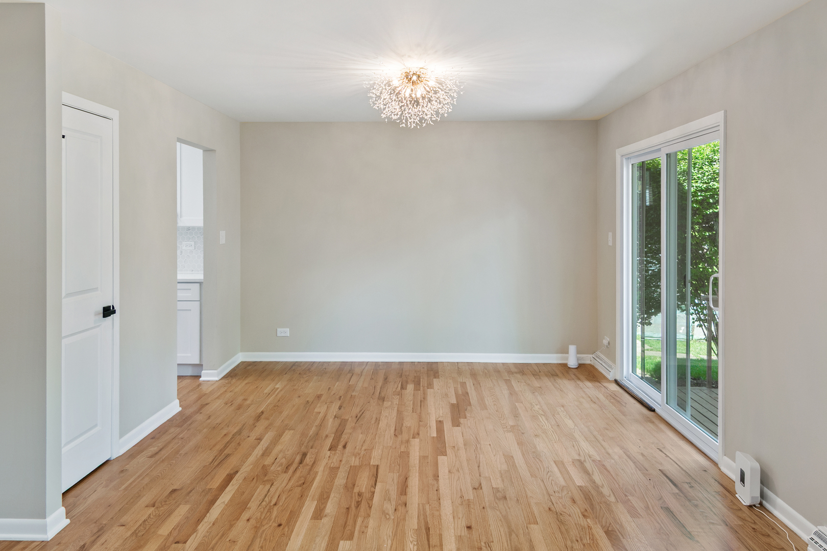 145 Walton Street Property Photo 9