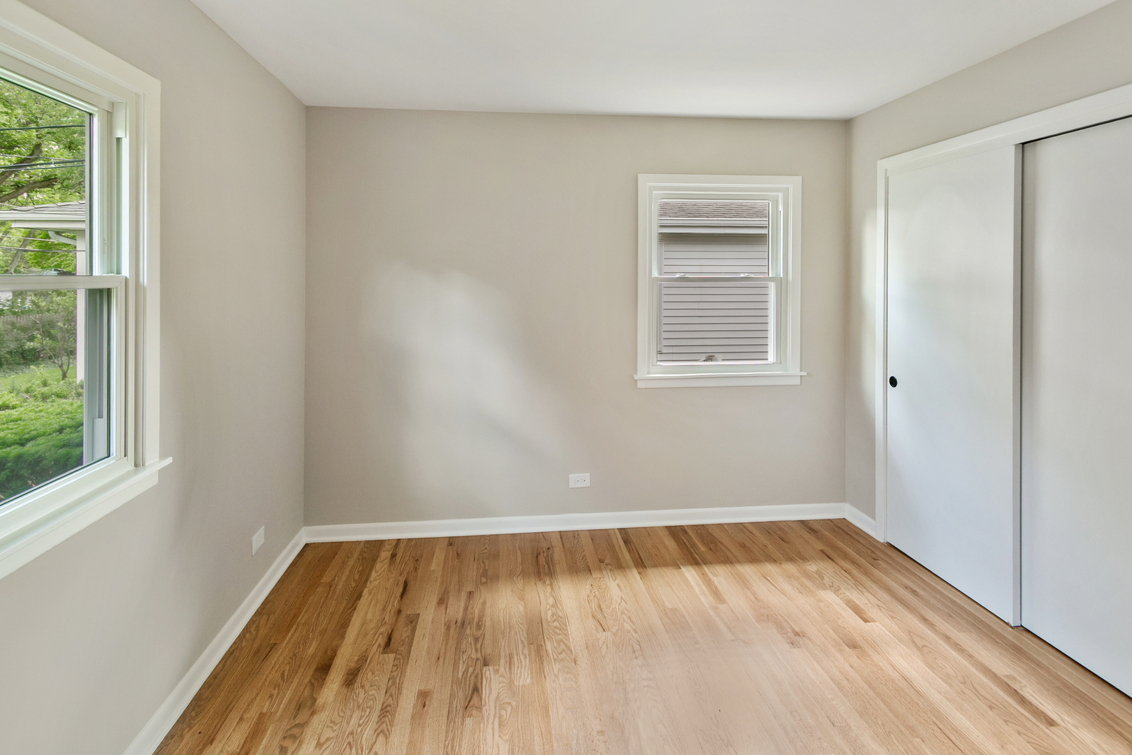 145 Walton Street Property Photo 16