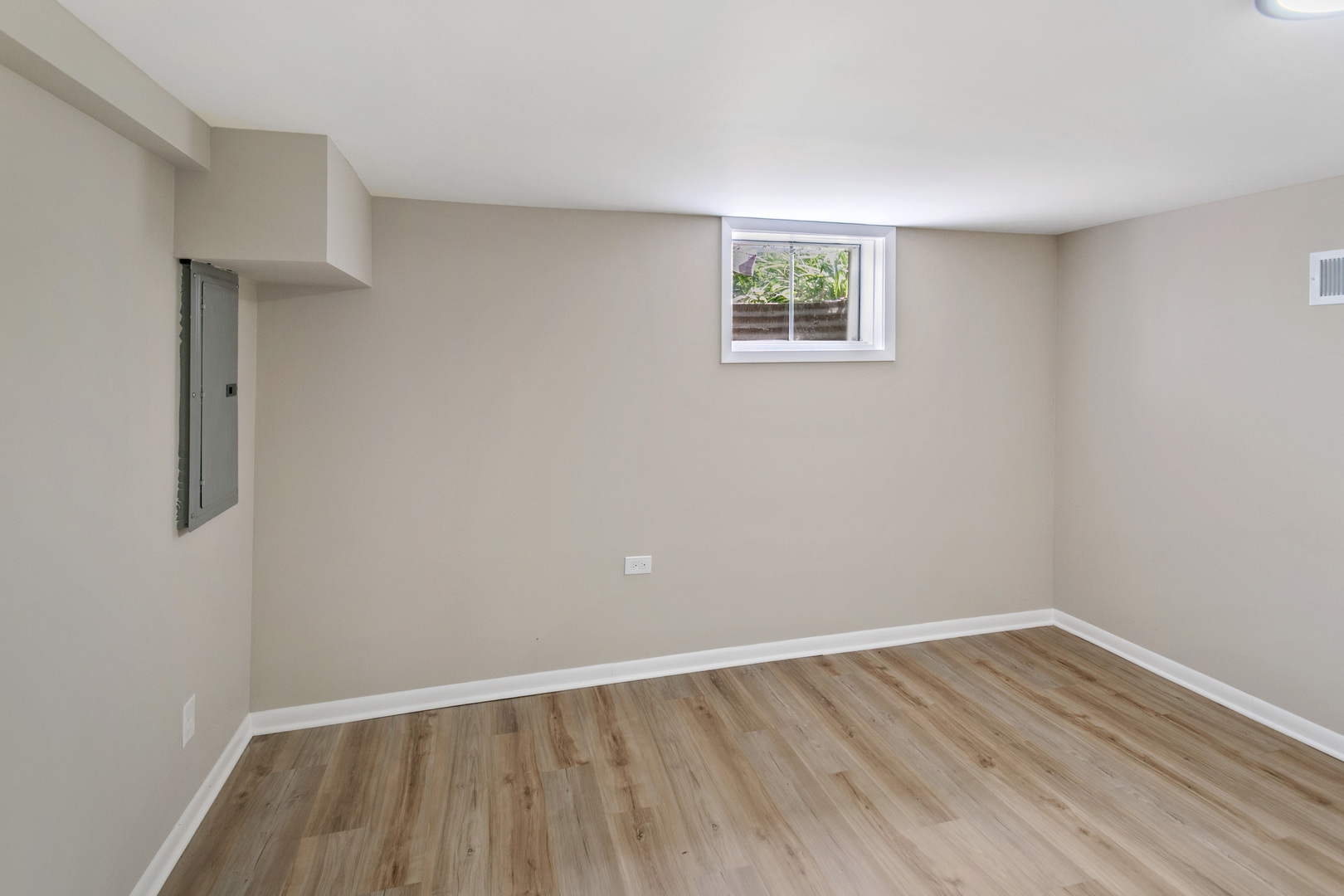 145 Walton Street Property Photo 20