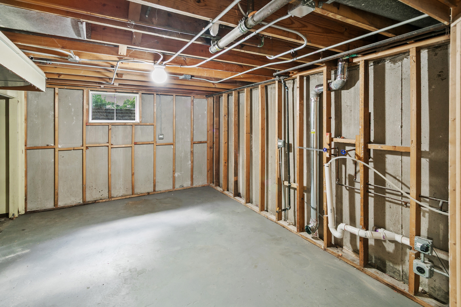 145 Walton Street Property Photo 22