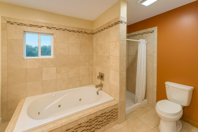406 Juniper Drive Property Photo 8