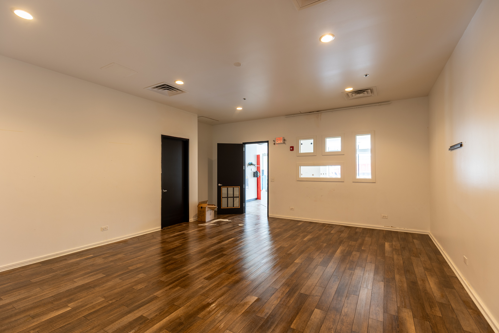 6805 Stanley Avenue Property Photo 5