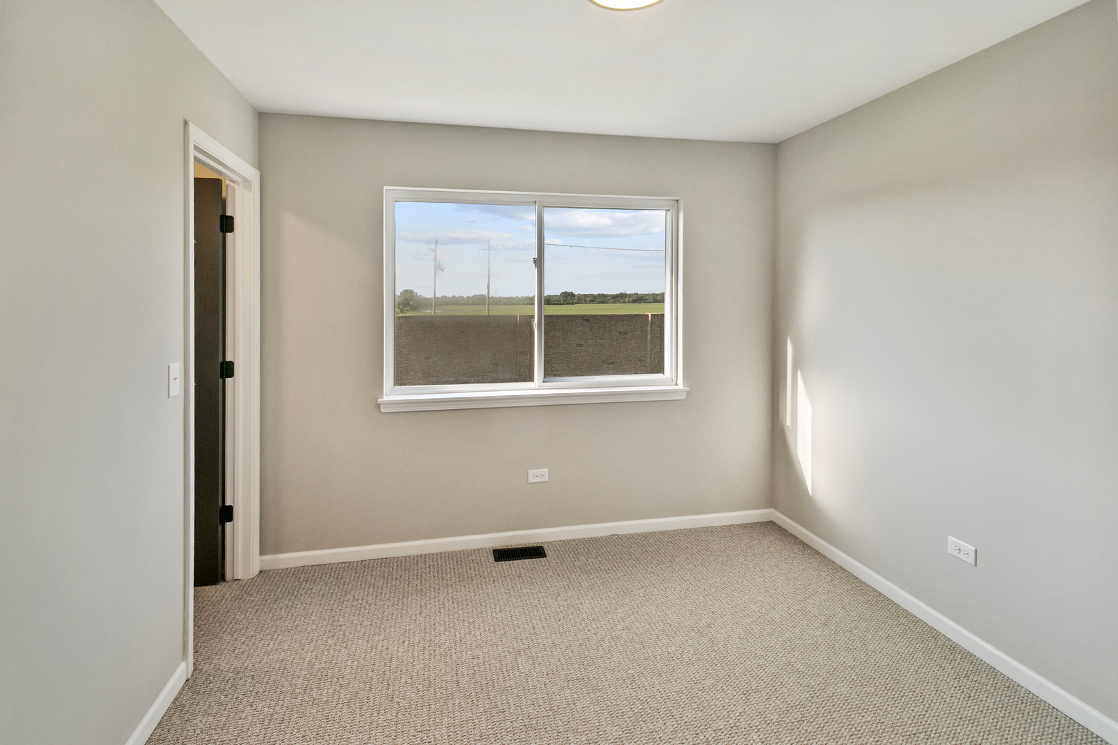 731 Bobwhite Lane Property Photo 21