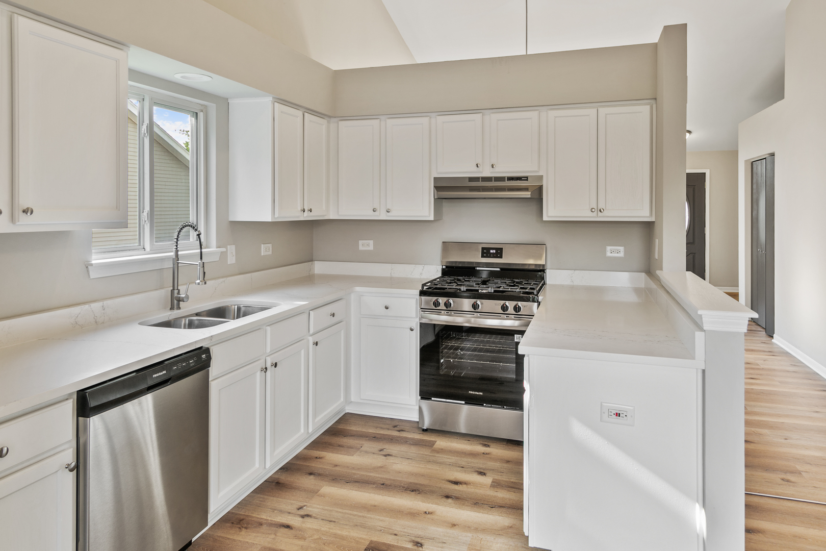 5320 Orchard Trail Property Photo 7