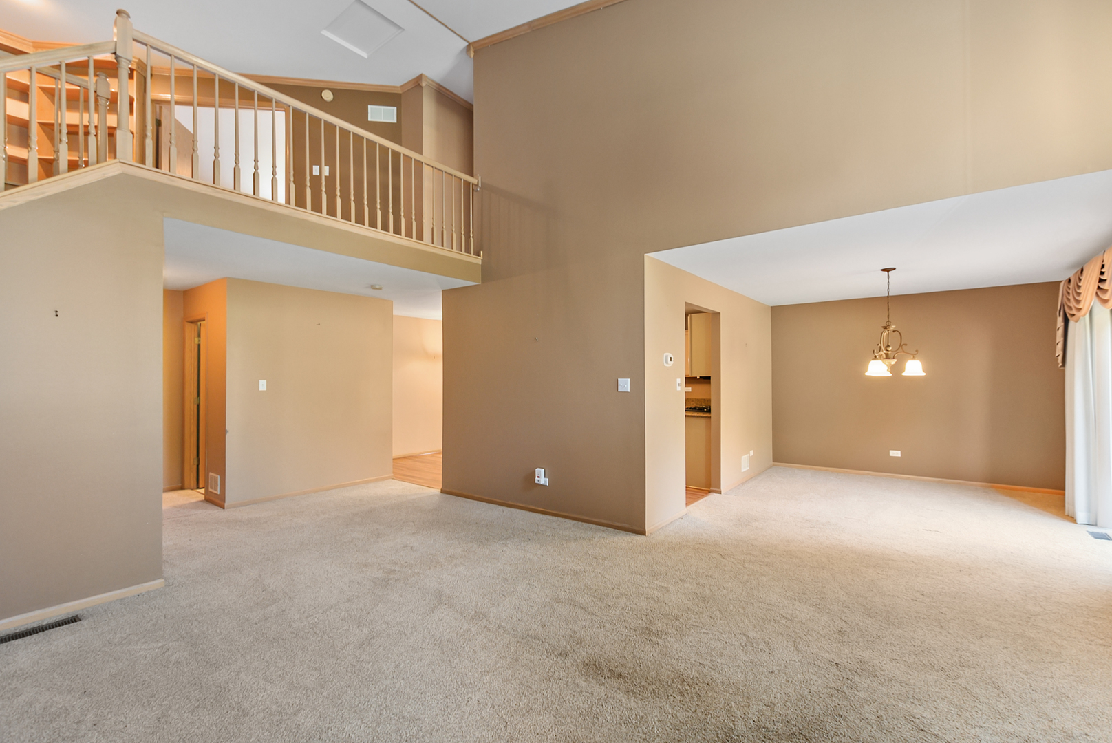 17714 Mayher Drive Property Photo 4