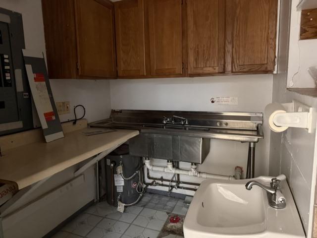 1305 N Fairfield Road Property Photo 8