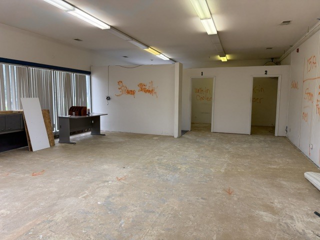 1305 N Fairfield Road Property Photo 10