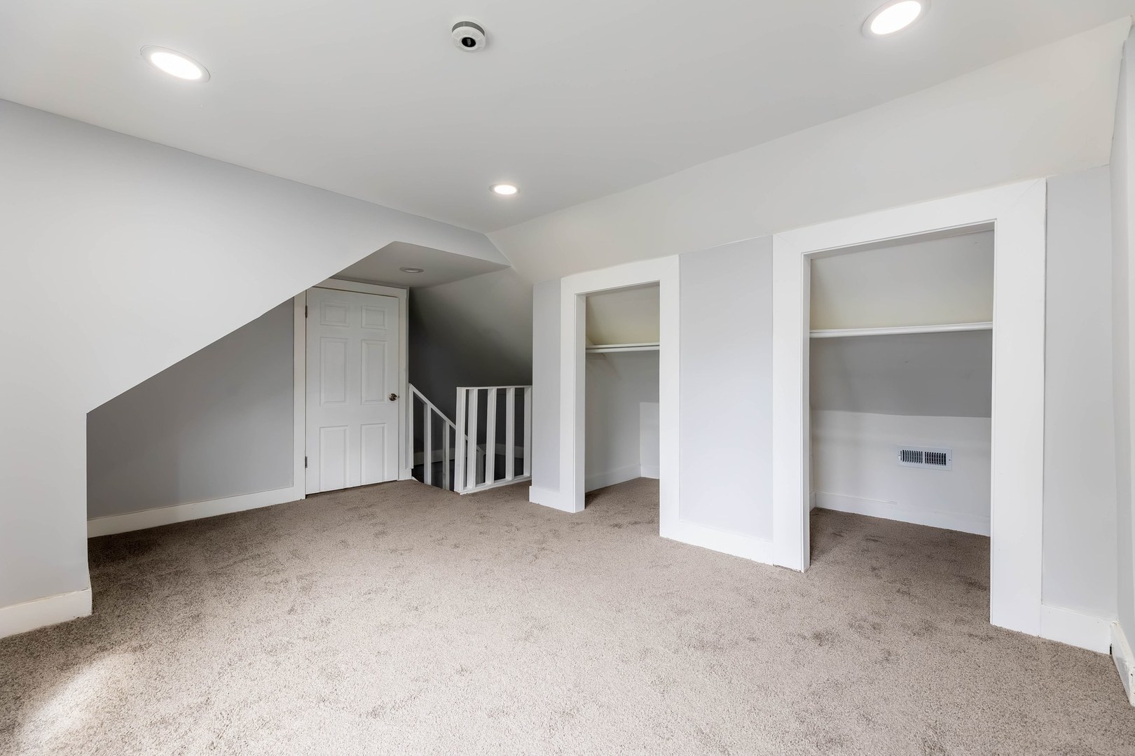 6438 S Hoyne Avenue Property Photo 14