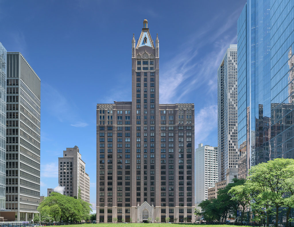 680 N Lake Shore Drive 1509 Property Photo 1