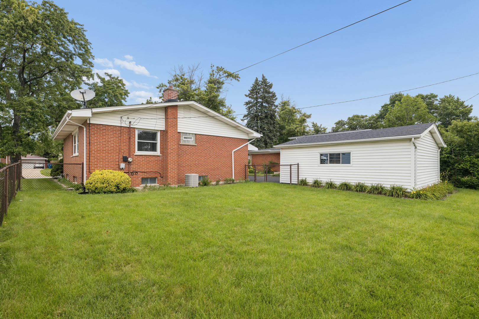 198 W Normandy Drive Property Photo 15