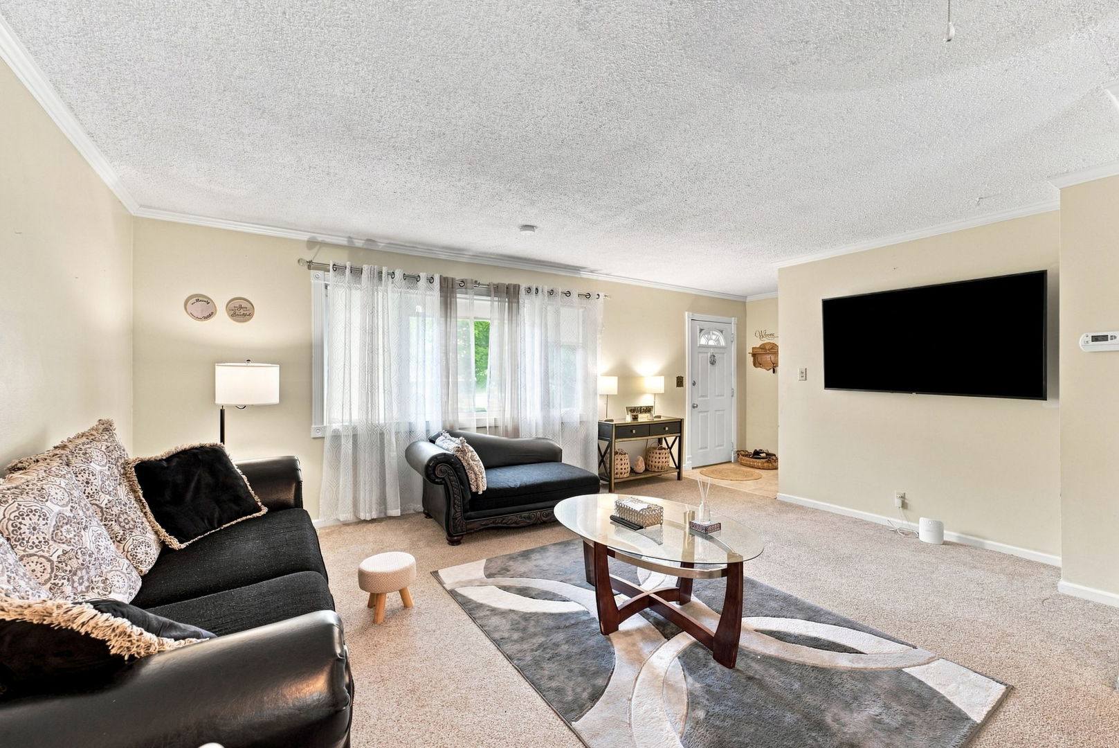 1106 Summit Hills Drive Property Photo 4