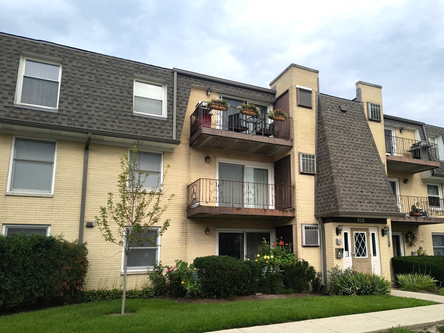 12736635 Property Photo 1