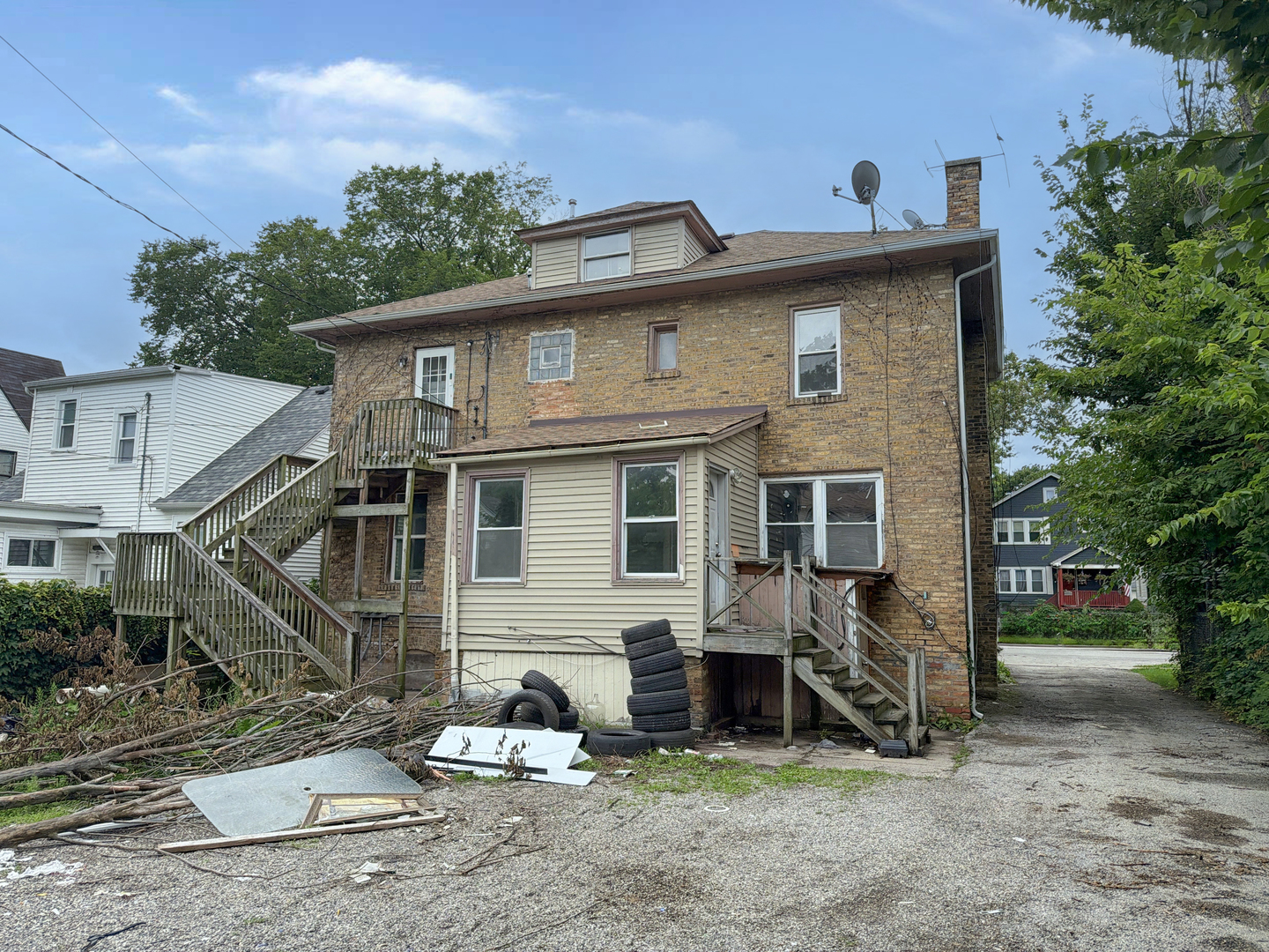 2025 Dodge Avenue Property Photo 6