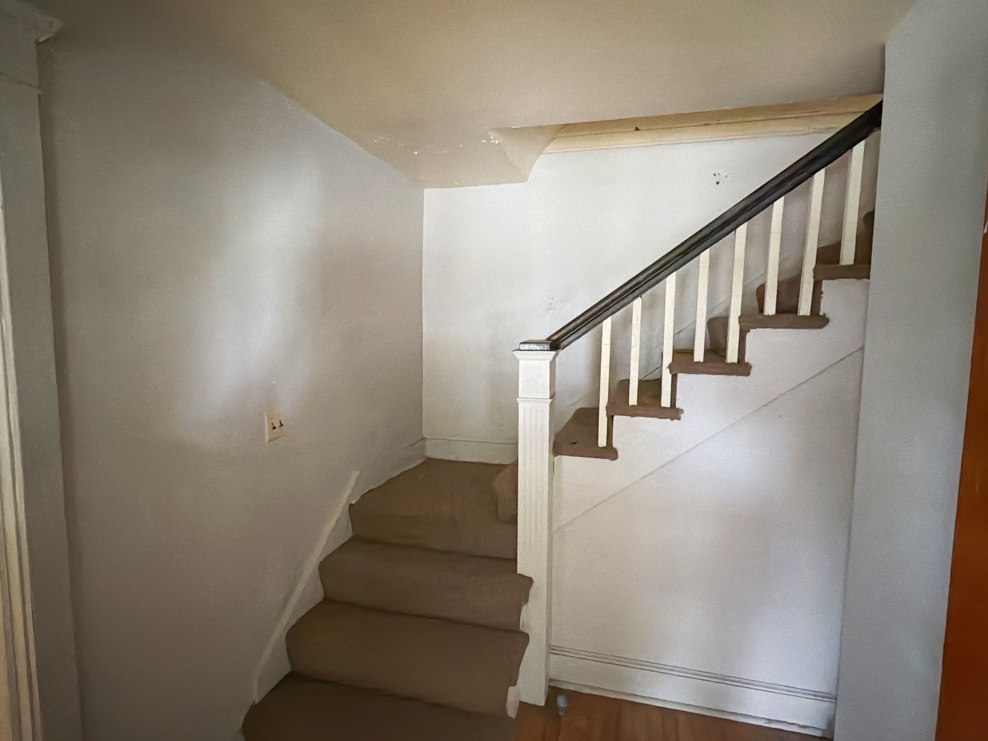 2025 Dodge Avenue Property Photo 20
