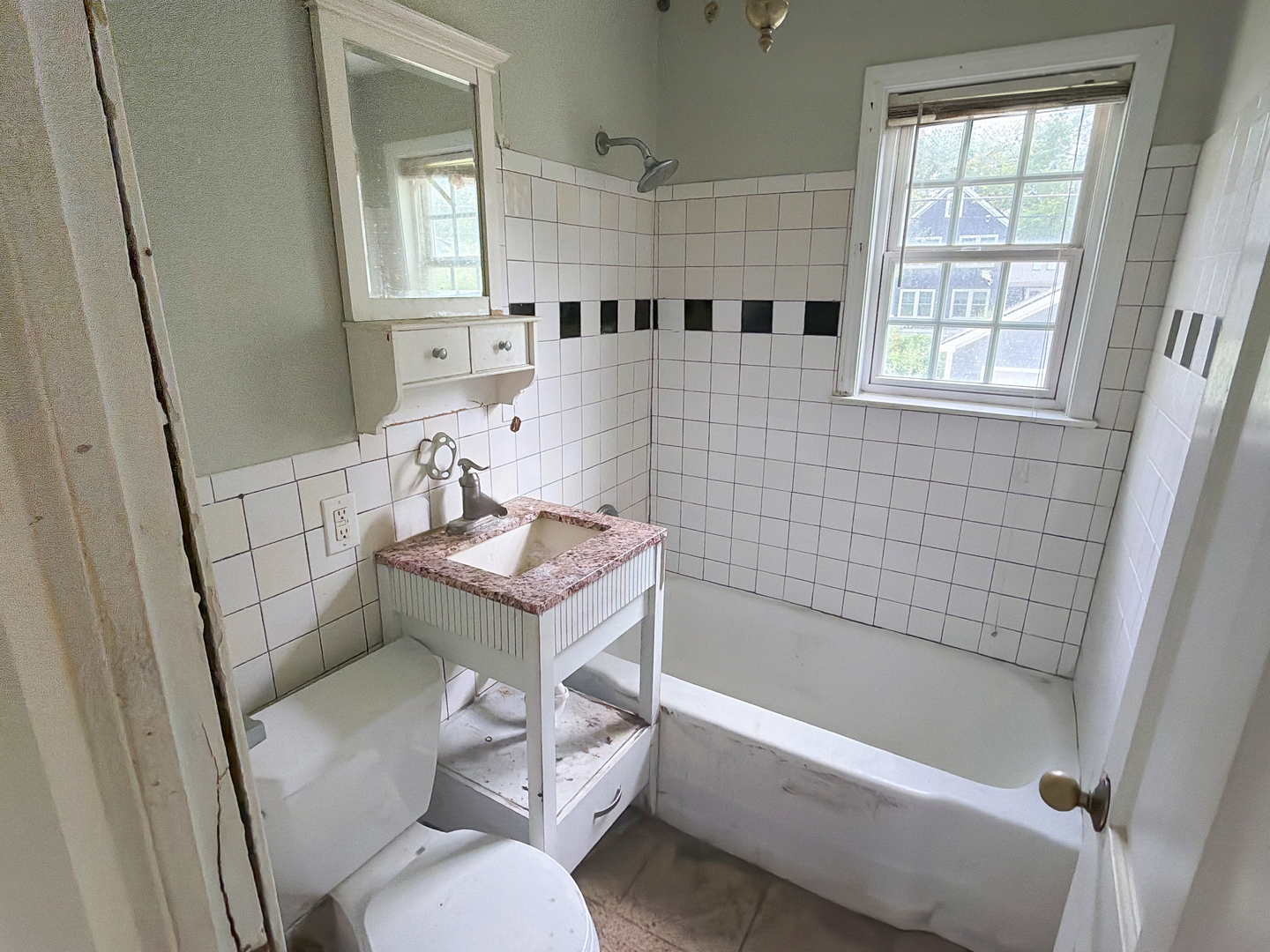 2025 Dodge Avenue Property Photo 43
