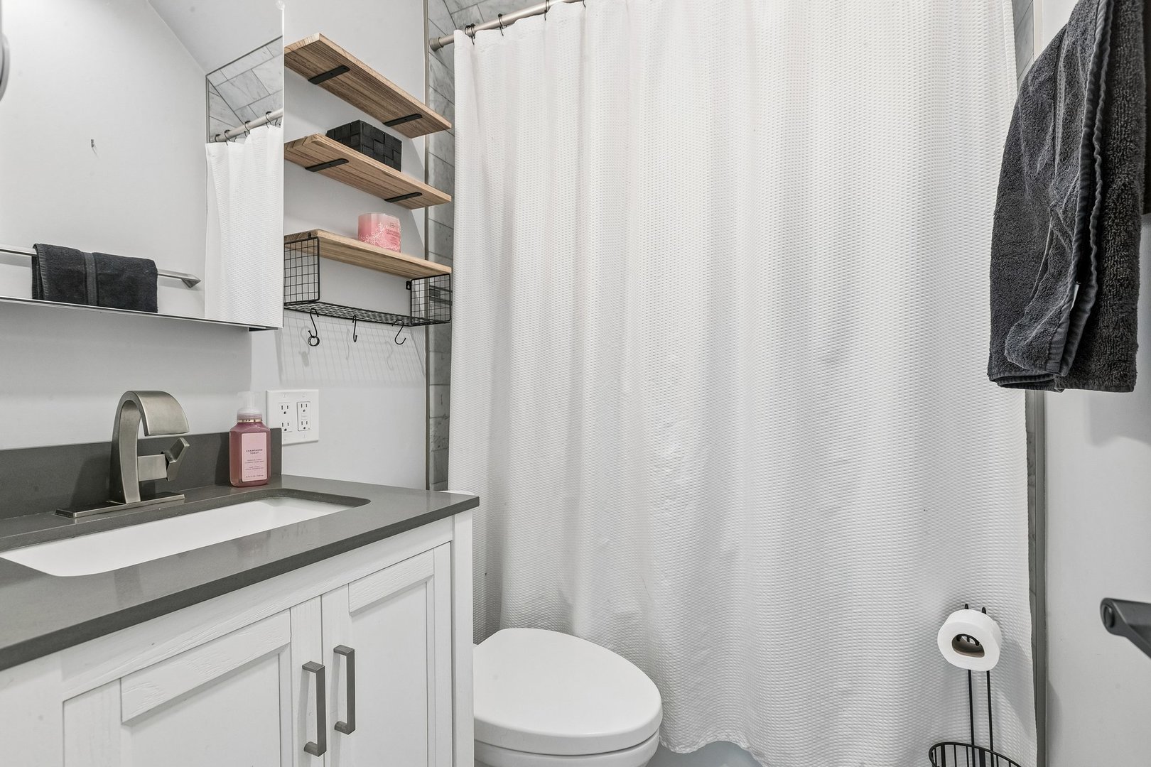 1040 Dunlop Avenue Property Photo 25