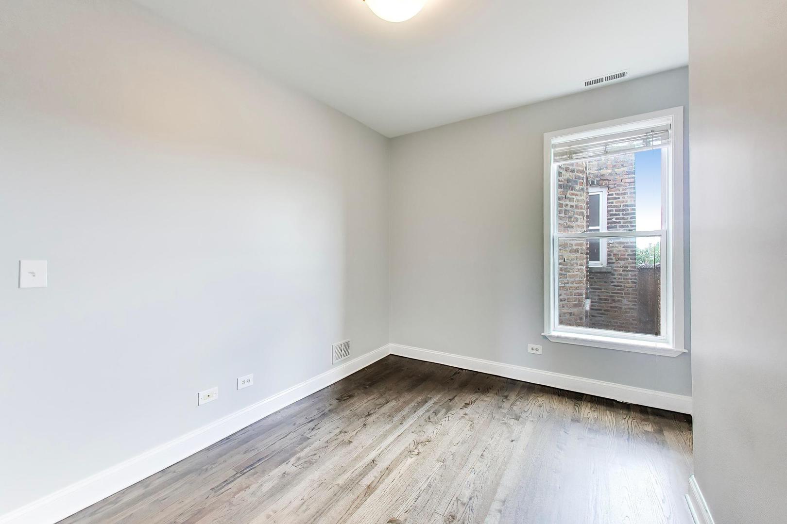4408 S Michigan Avenue Property Photo 25