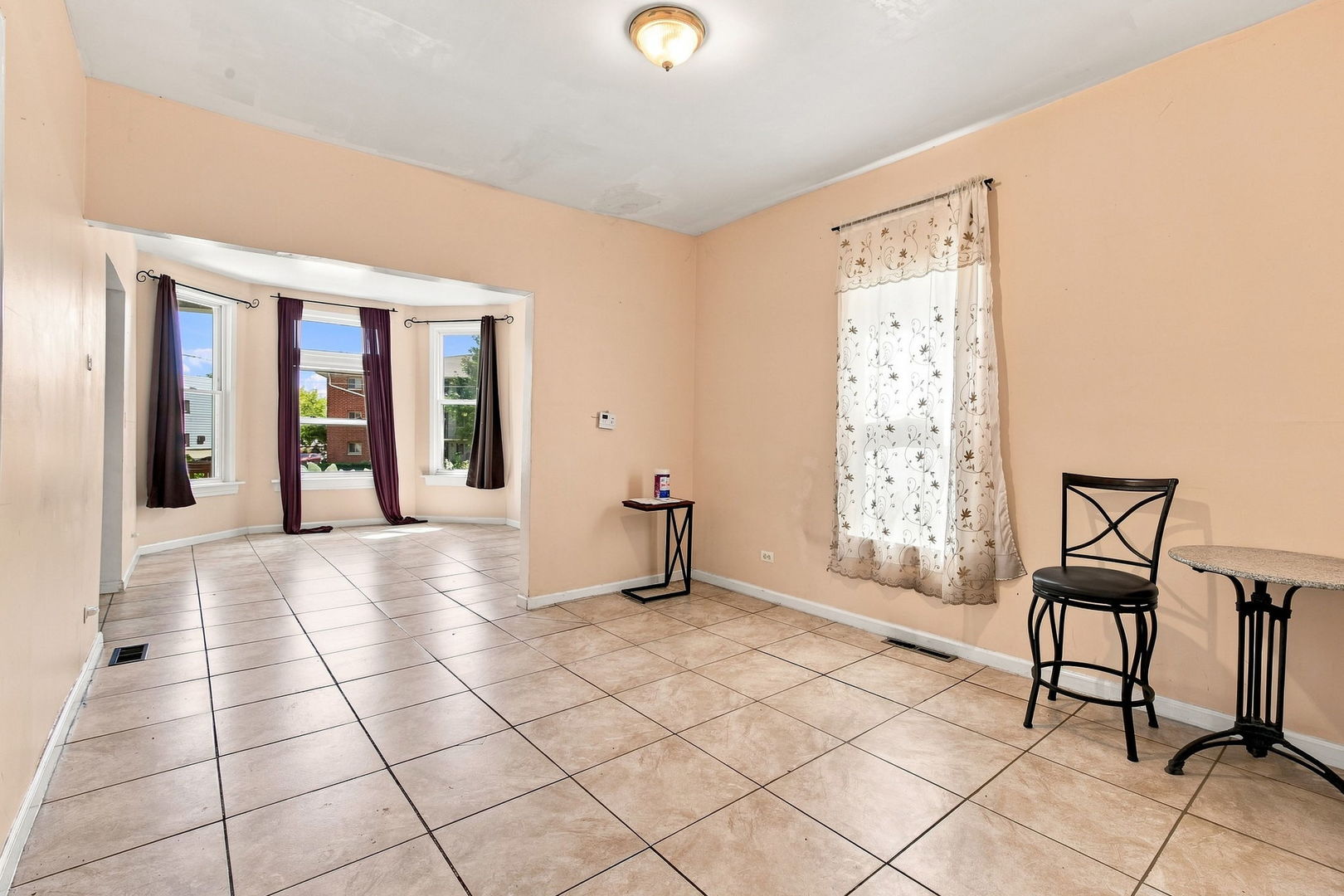 2134 Grove Avenue Property Photo 9