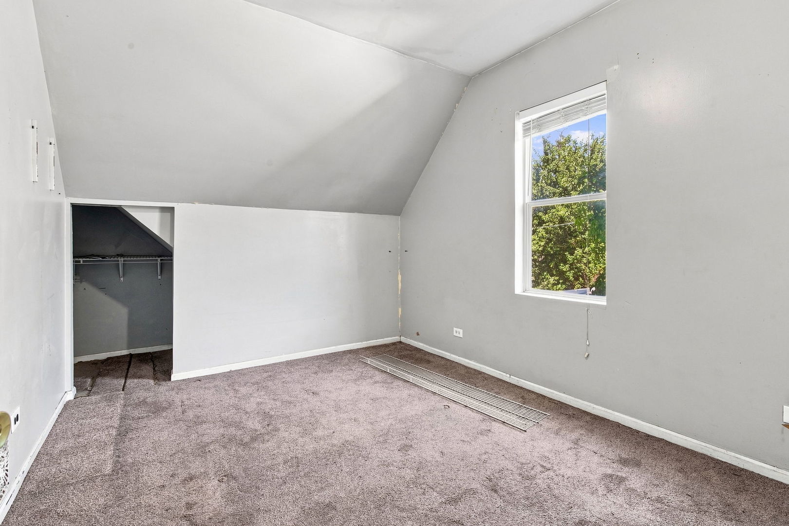 2134 Grove Avenue Property Photo 17