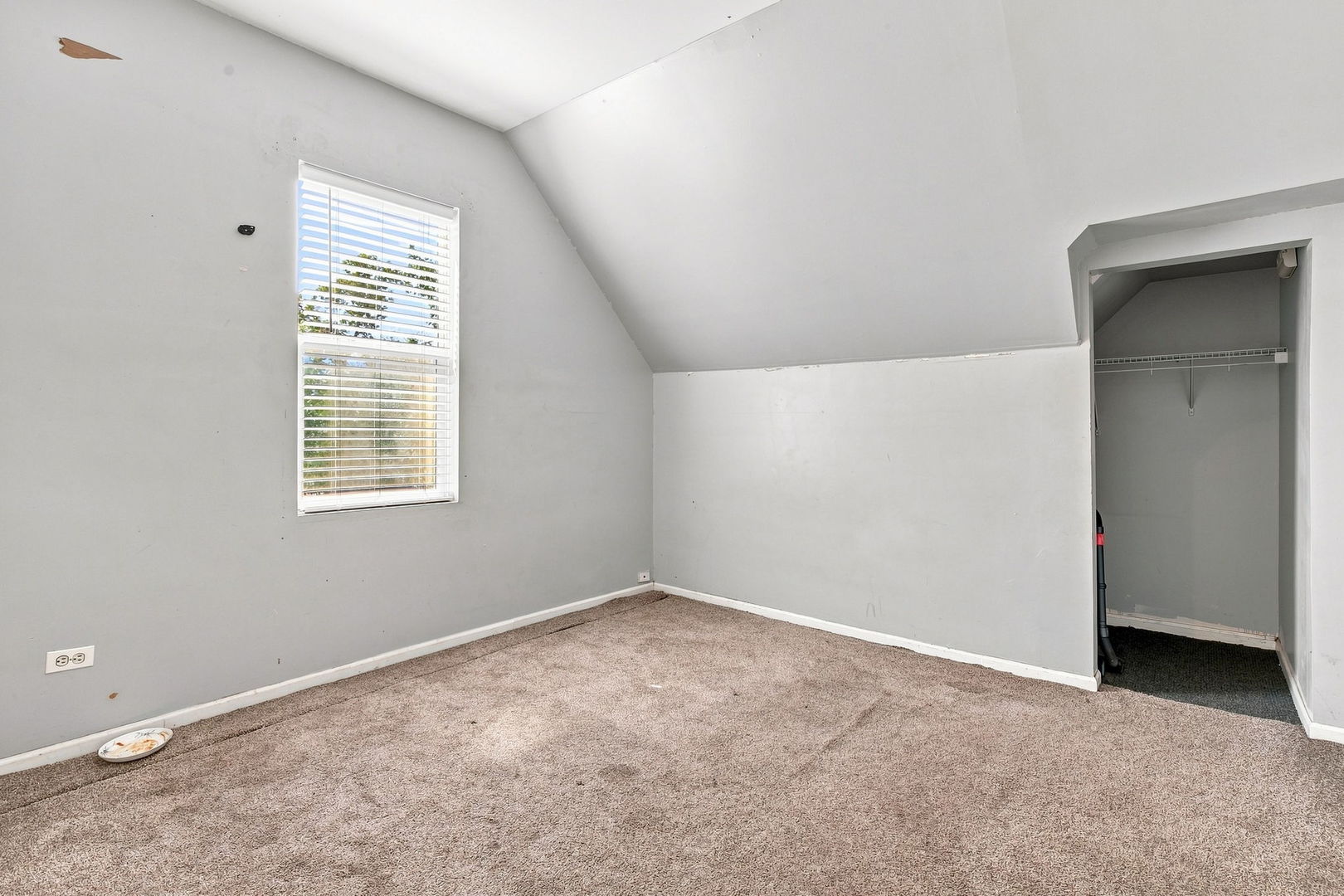 2134 Grove Avenue Property Photo 18