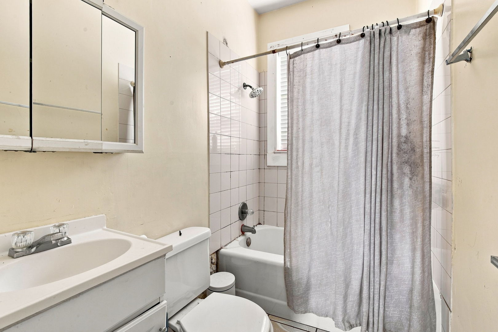 2134 Grove Avenue Property Photo 19