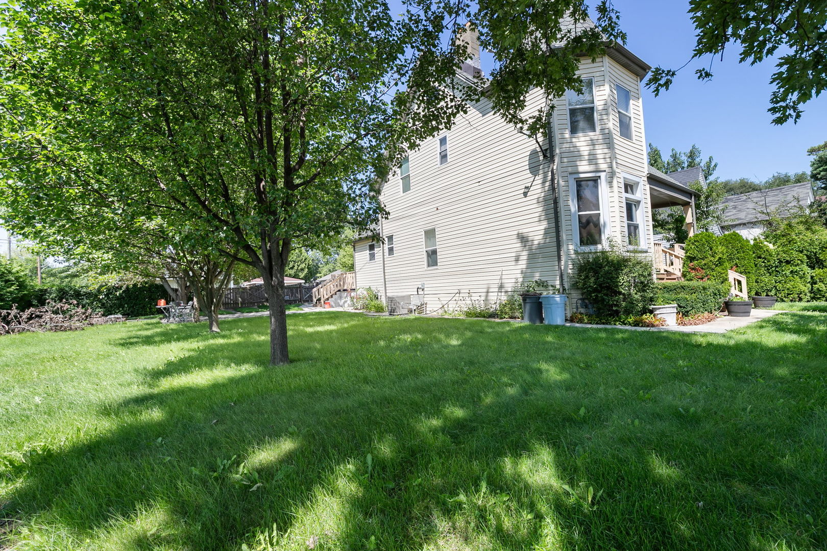 2134 Grove Avenue Property Photo 29
