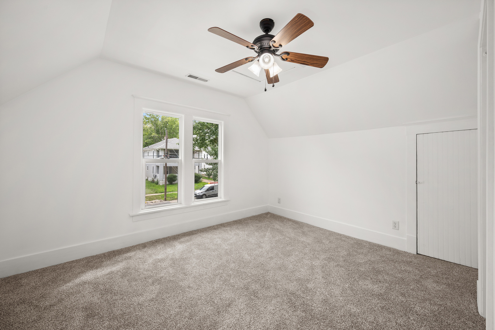 725 N 11th Street Property Photo 16