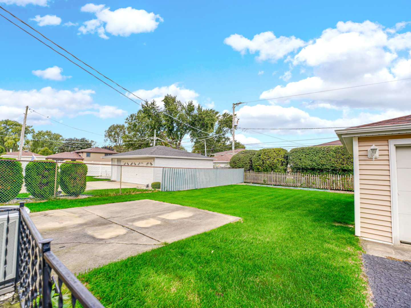 5448 139th Street Property Photo 5