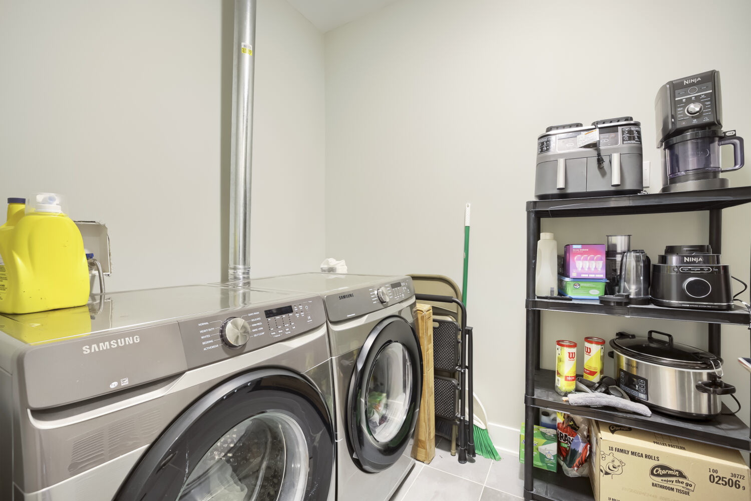 1456 N Western Avenue 1 Property Photo 25