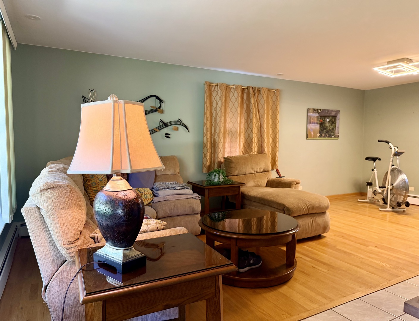 926 Valley Road Property Photo 11