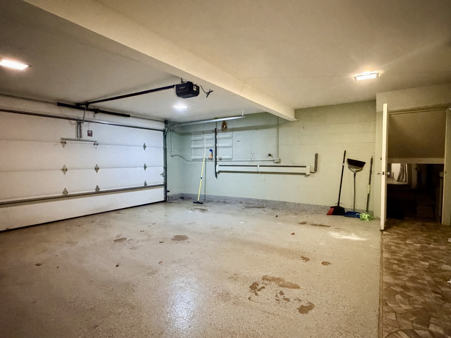 926 Valley Road Property Photo 32