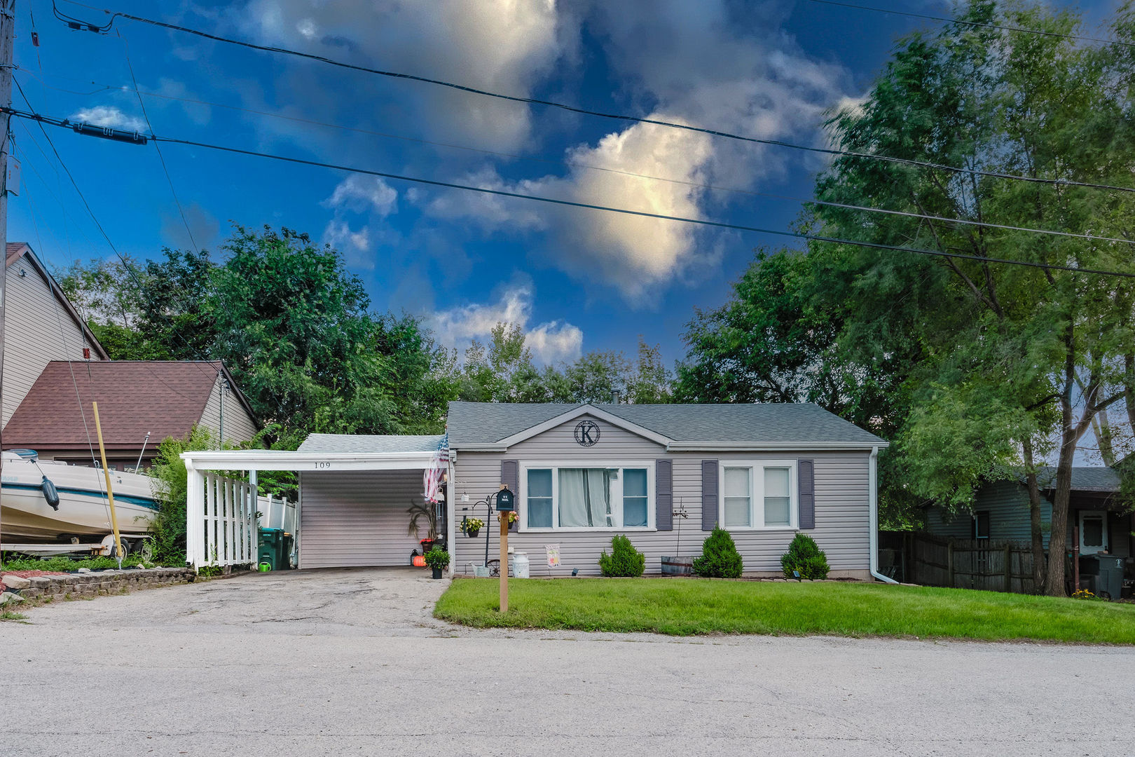 109 Hilldale Road Property Photo 2