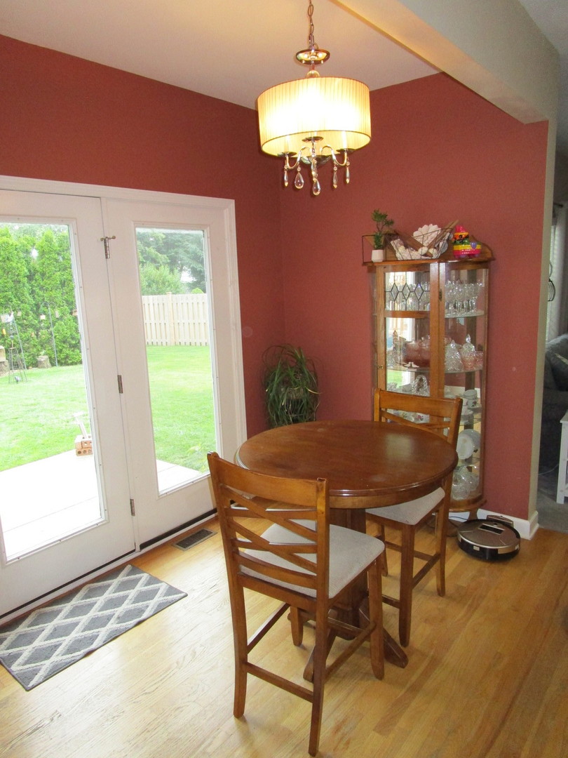 1716 Kingtree Drive Property Photo 6