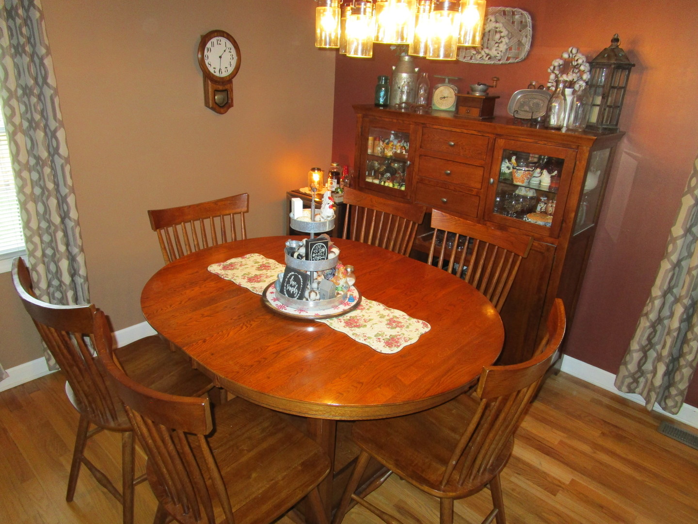 1716 Kingtree Drive Property Photo 9