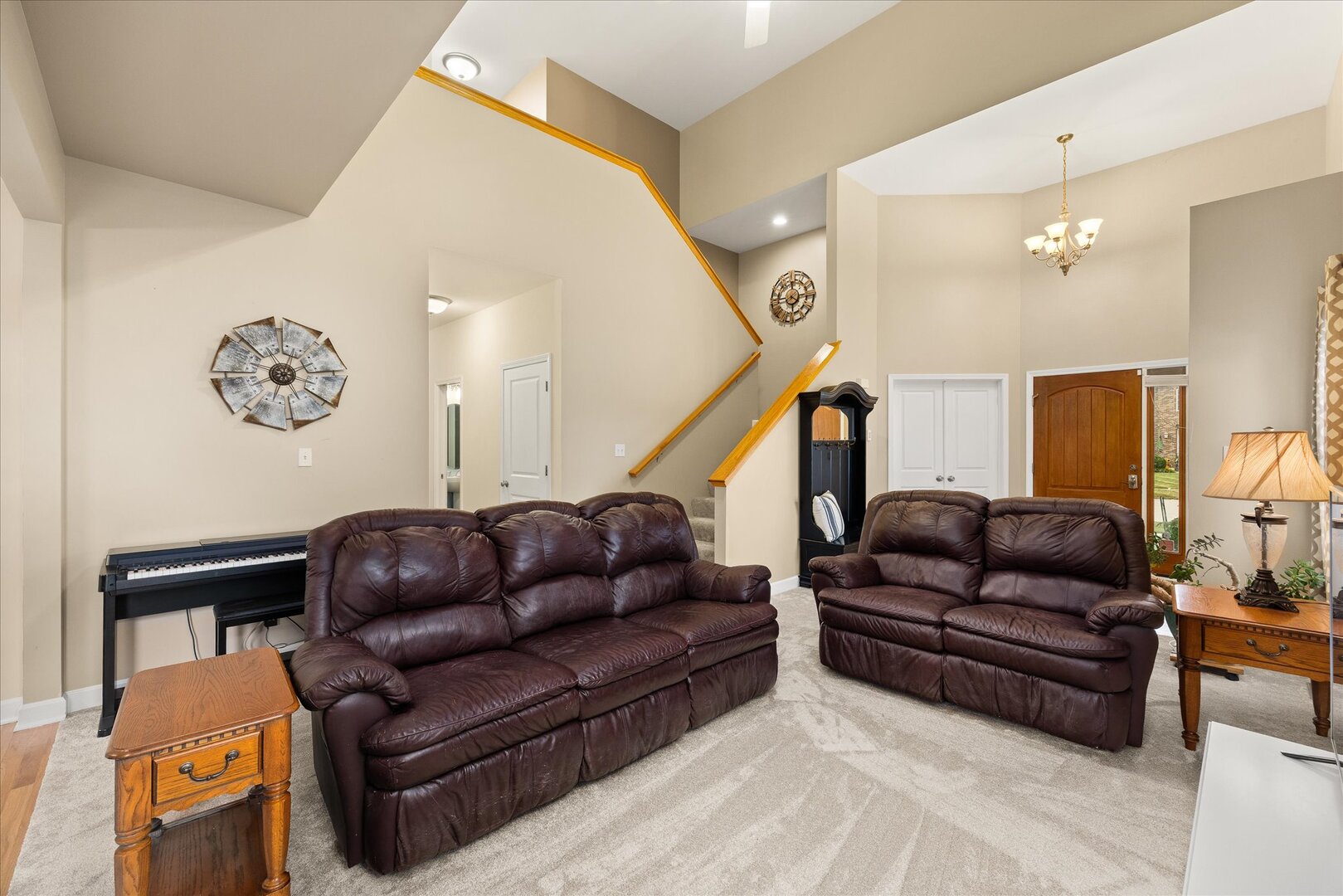 1716 Kingtree Drive Property Photo 9