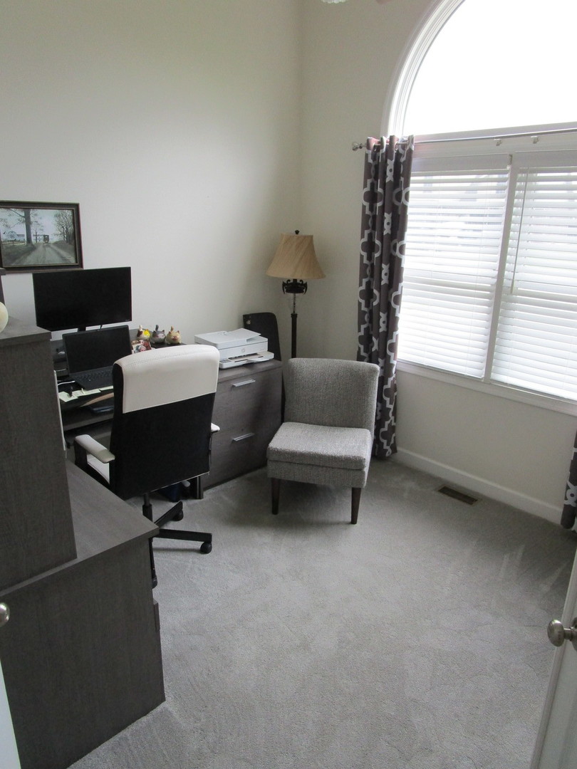 1716 Kingtree Drive Property Photo 10