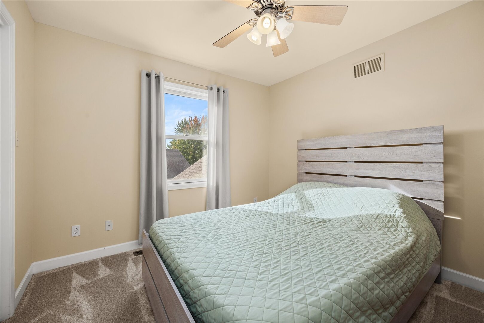 1716 Kingtree Drive Property Photo 27