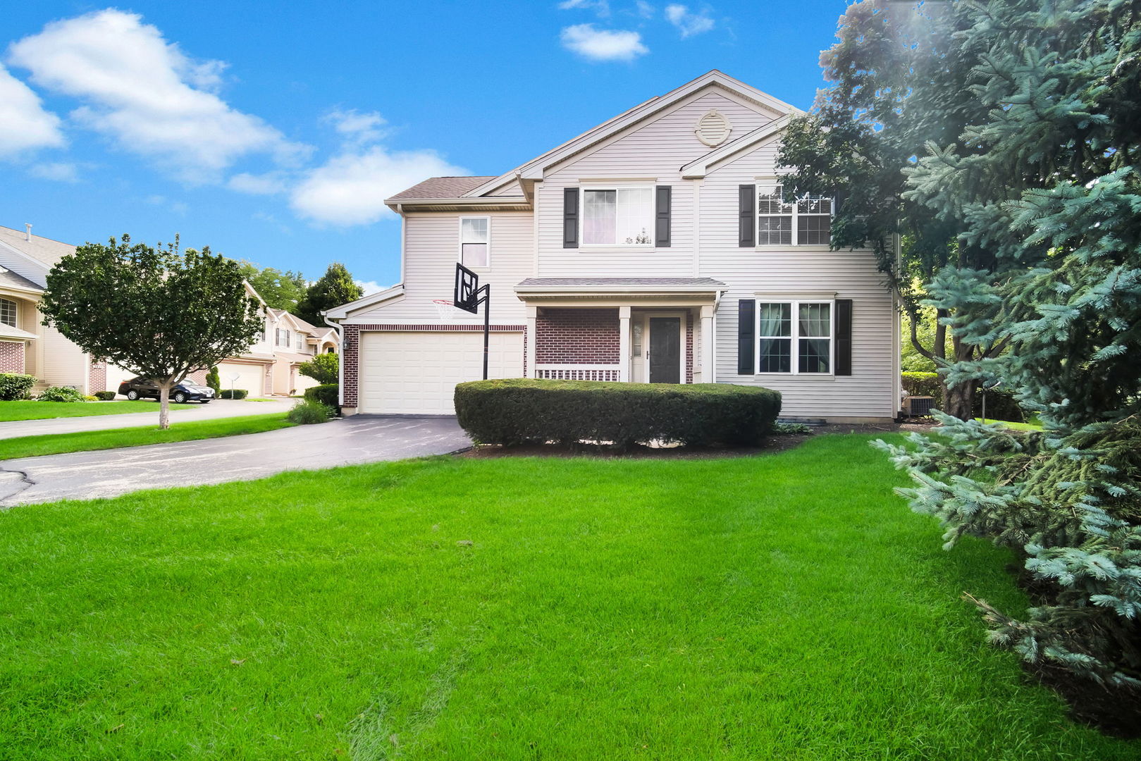 2451 Stonegate Road Property Photo 1