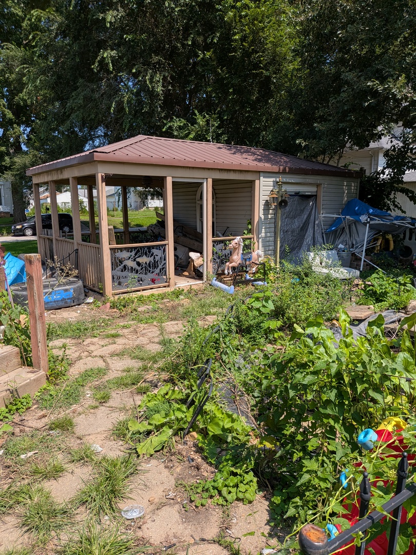 716 N Center Street Property Photo 11