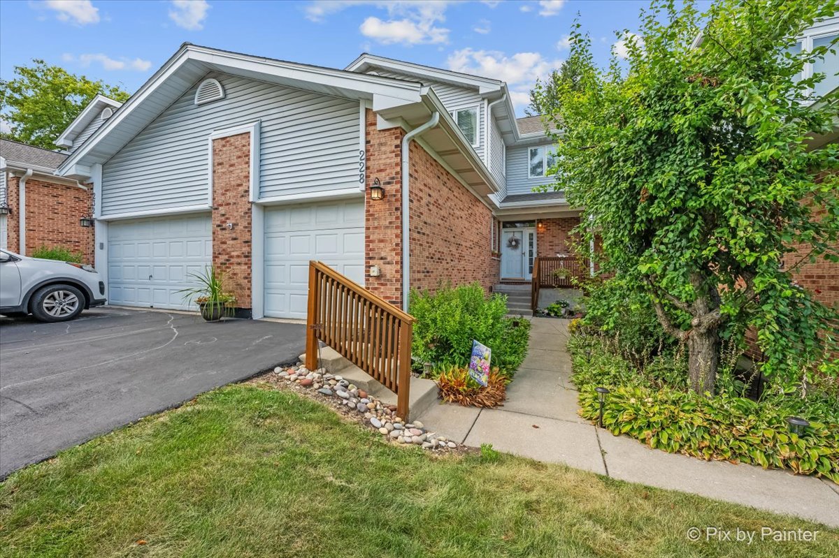 228 Charlotte Place Property Photo 34