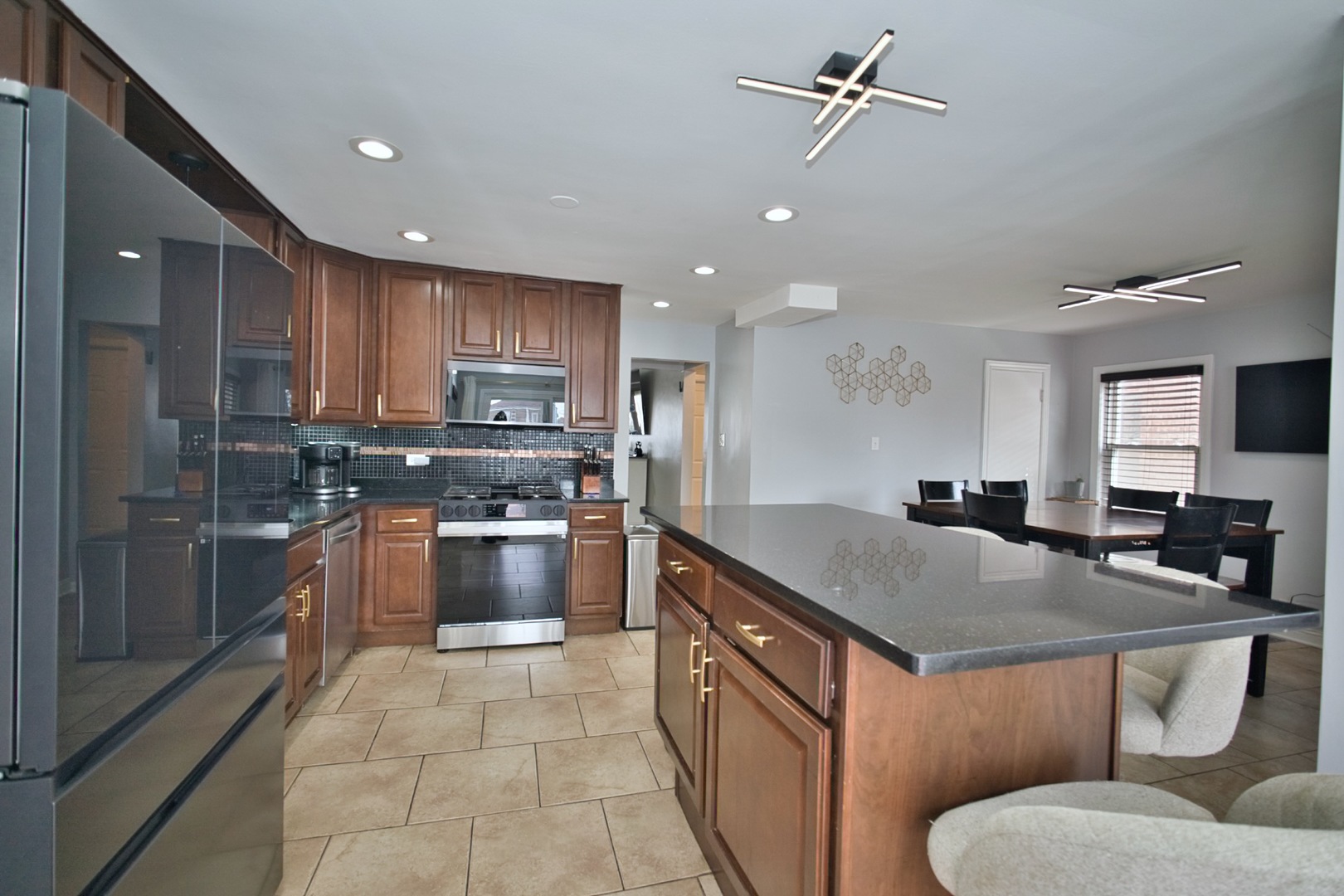 3509 W 73rd Place Property Photo 18