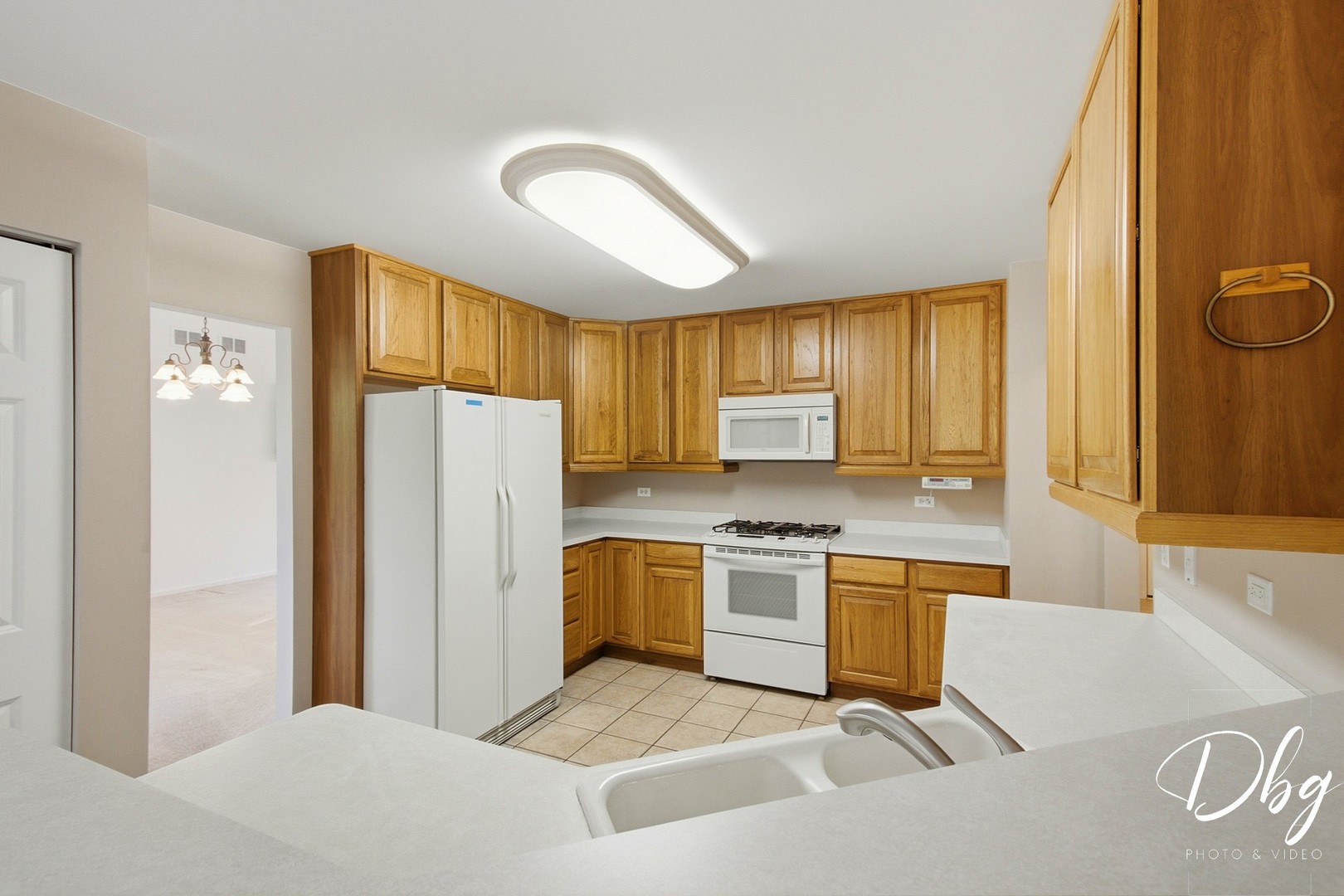 526 Middlebury Drive Property Photo 18